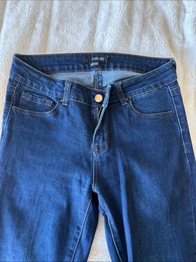 Harlow High-Rise Stretch Jeans in Dark Blue Wash